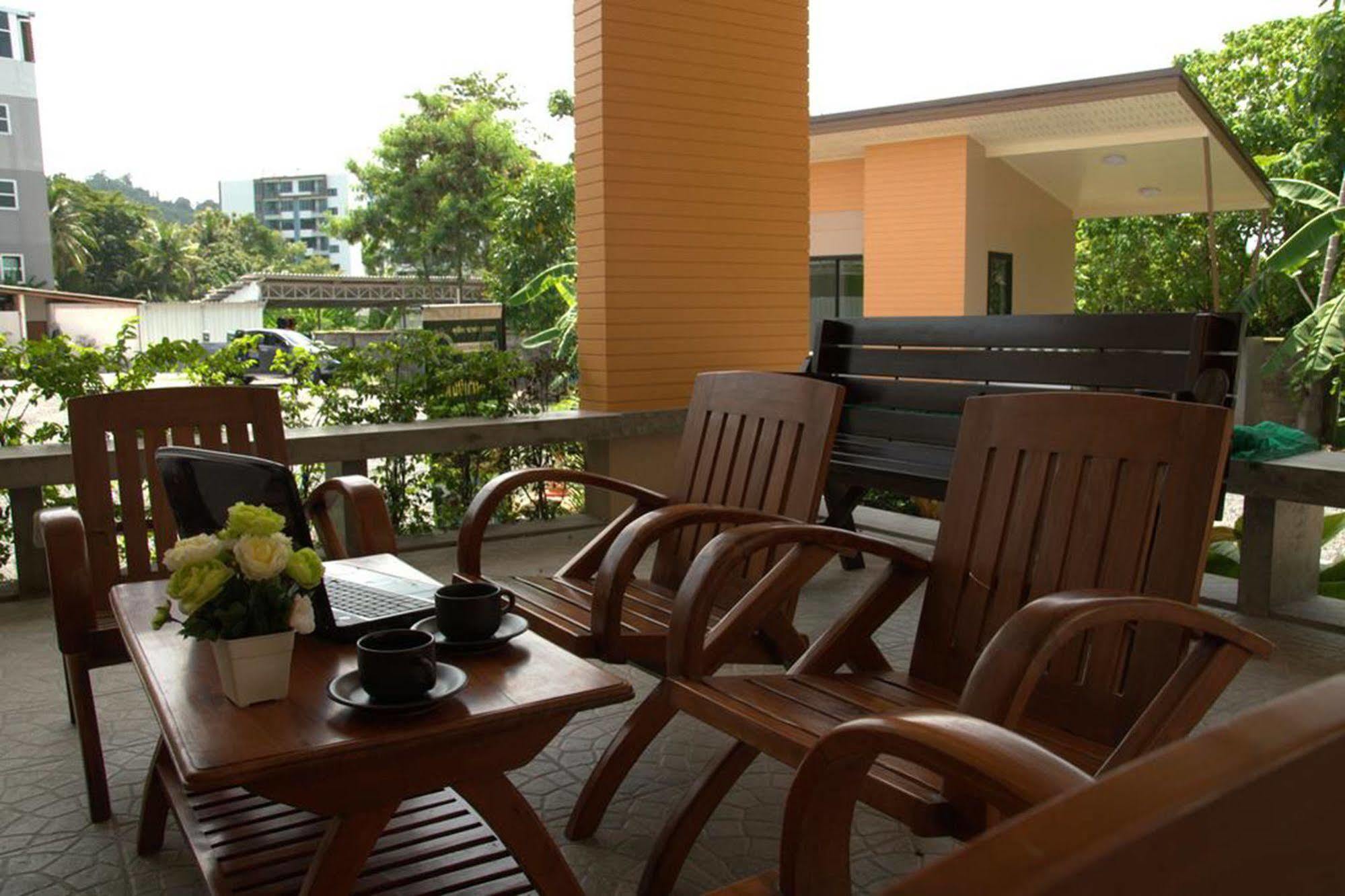 Dusit Naka Place Phuket Bagian luar foto